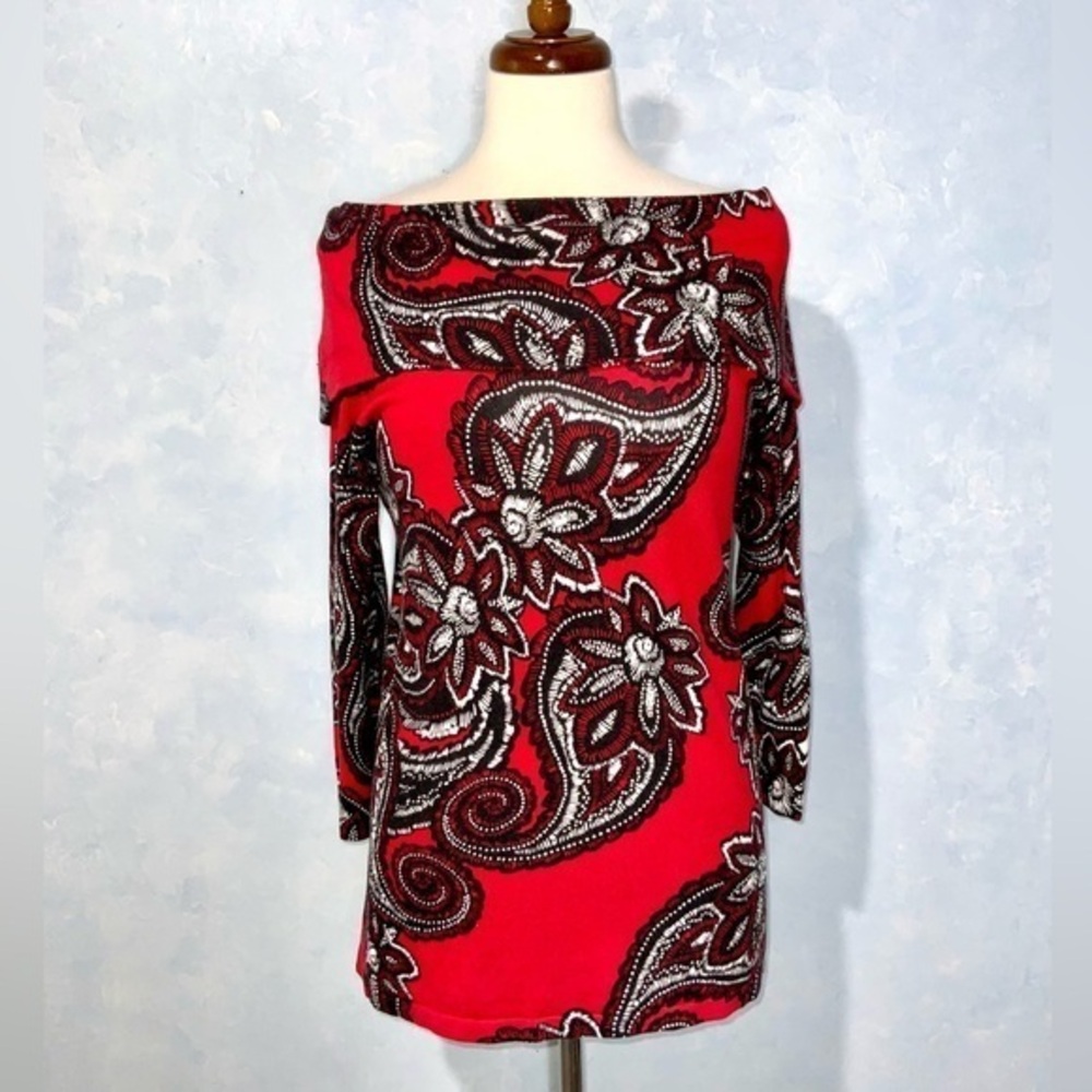 Carmen Marc Valvo Red Paisley Floral Rhinestones On/Off Shoulder Sweater Large
